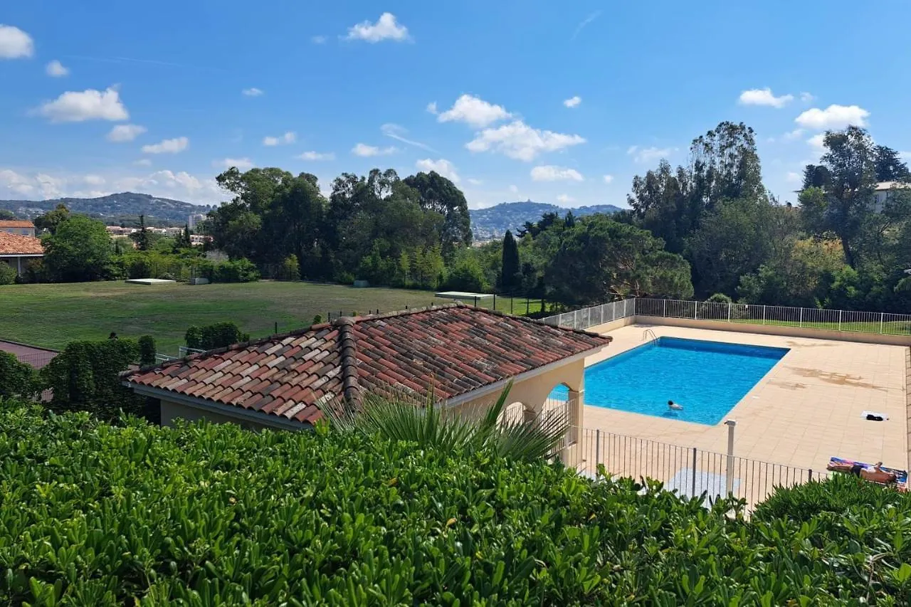 New ! Villa With Parking Swimming Pools Garden And Ac - Benakey Cannes 0*,  France