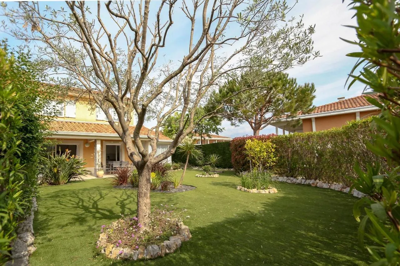 New ! Villa With Parking Swimming Pools Garden And Ac - Benakey カンヌ フランス