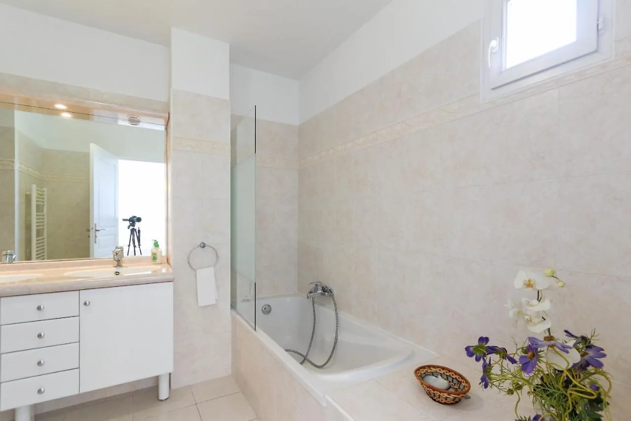 New ! Villa With Parking Swimming Pools Garden And Ac - Benakey カンヌ フランス